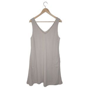 Soft Surroundings Phoebe shift dress Soft Taupe Beige Pockets Size Medium